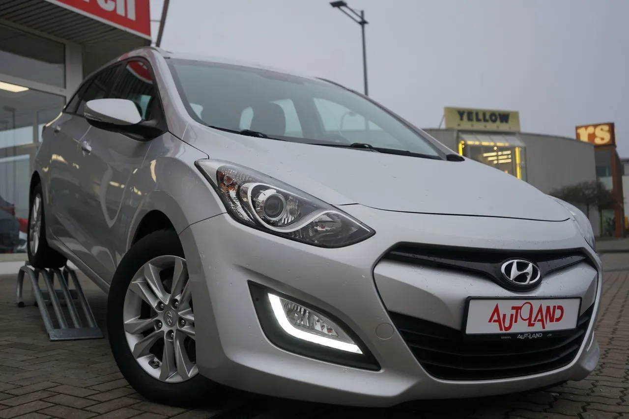 Hyundai i30cw 1.6 GDI FIFA World Cup...  Image 6