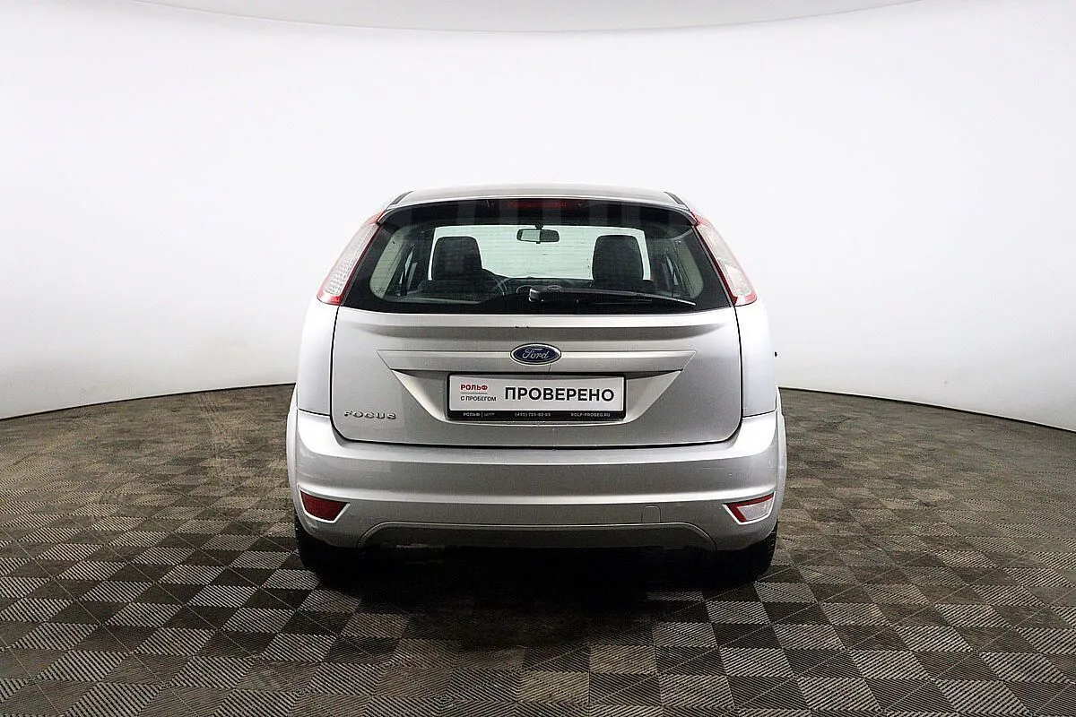 Ford Focus Image 6